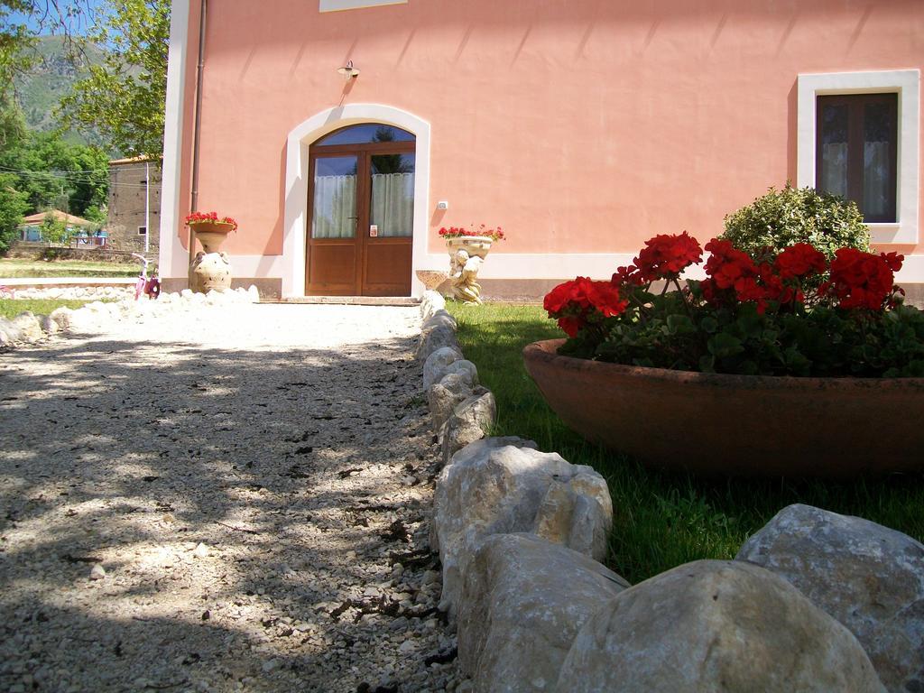 Agriturismo La Palazza Sala Consilina Eksteriør billede